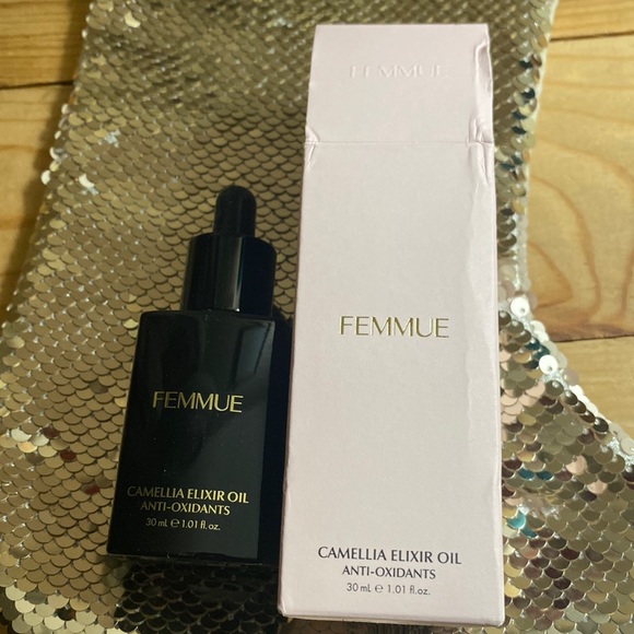 Femmue Camellia Elixir Oil new in box - Picture 1 of 5